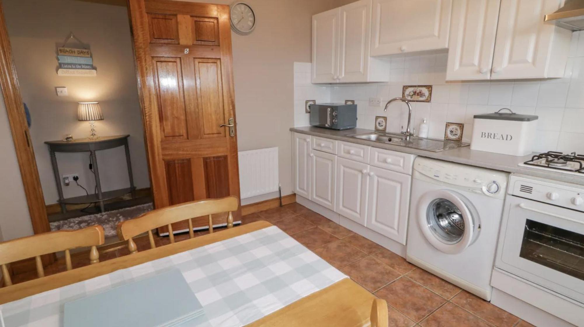Breezy Point Accommodation Portnoo Esterno foto