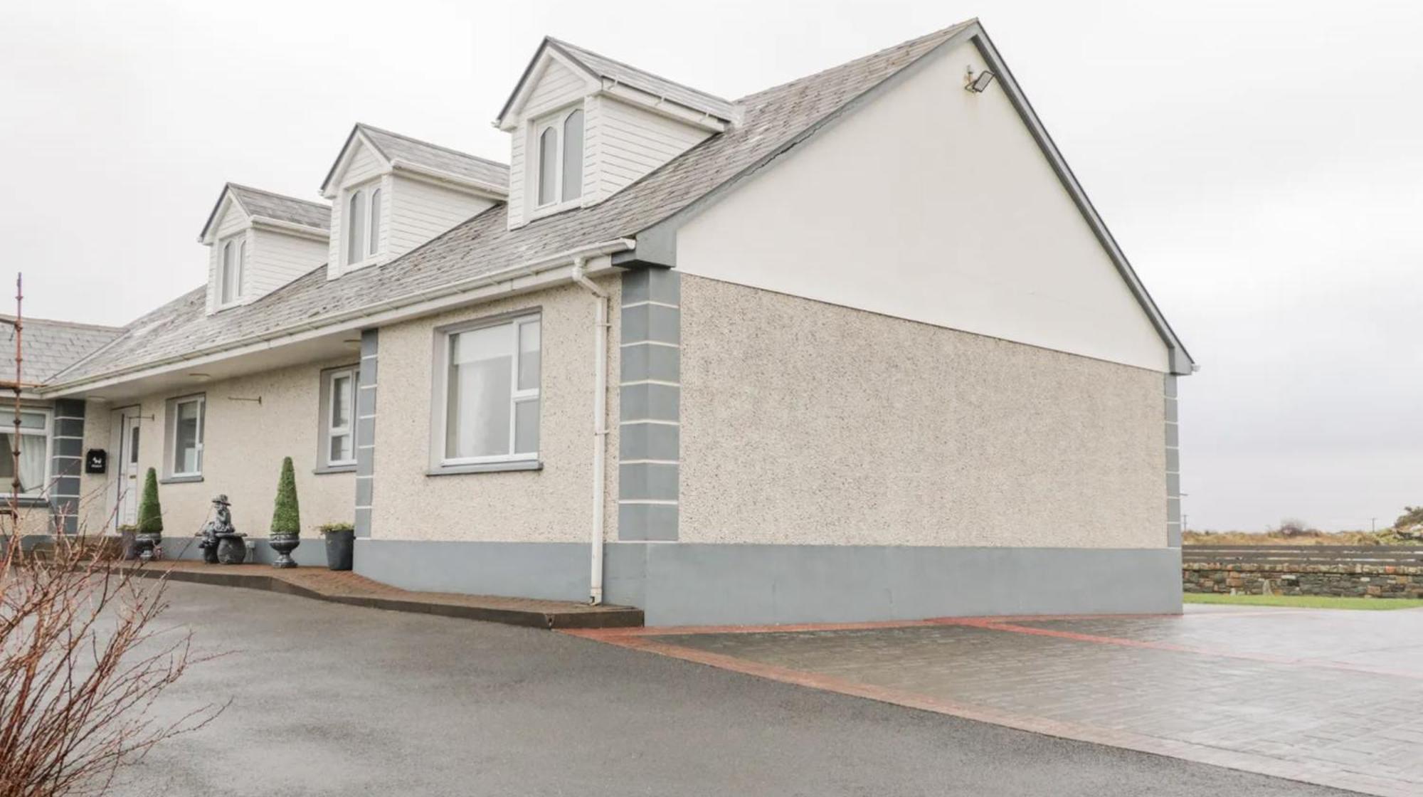Breezy Point Accommodation Portnoo Esterno foto
