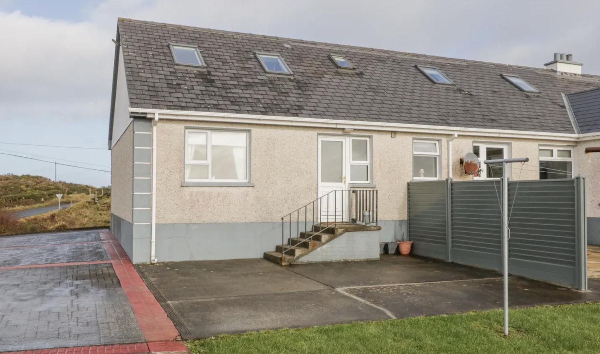 Breezy Point Accommodation Portnoo Esterno foto